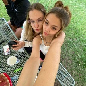 Meet your Posher, Cinnamon